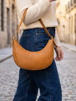 CABRINI Classic Crossbody – Minimal Chic in Leather - Cabrini - Elegance Perfected