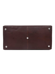 Orvella crossbody bag rectangular base with five metal feet