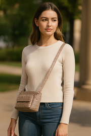 Future Elegance Leather Handbag – Top Grain for Timeless Looks