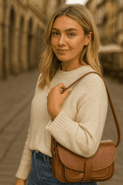 Premium Leather Crossbody – Sleek & Light - Cabrini - Elegance Perfected