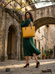 Top Grain Leather Handbag for Women – Classic & Handcrafted - Cabrini - Elegance Perfected